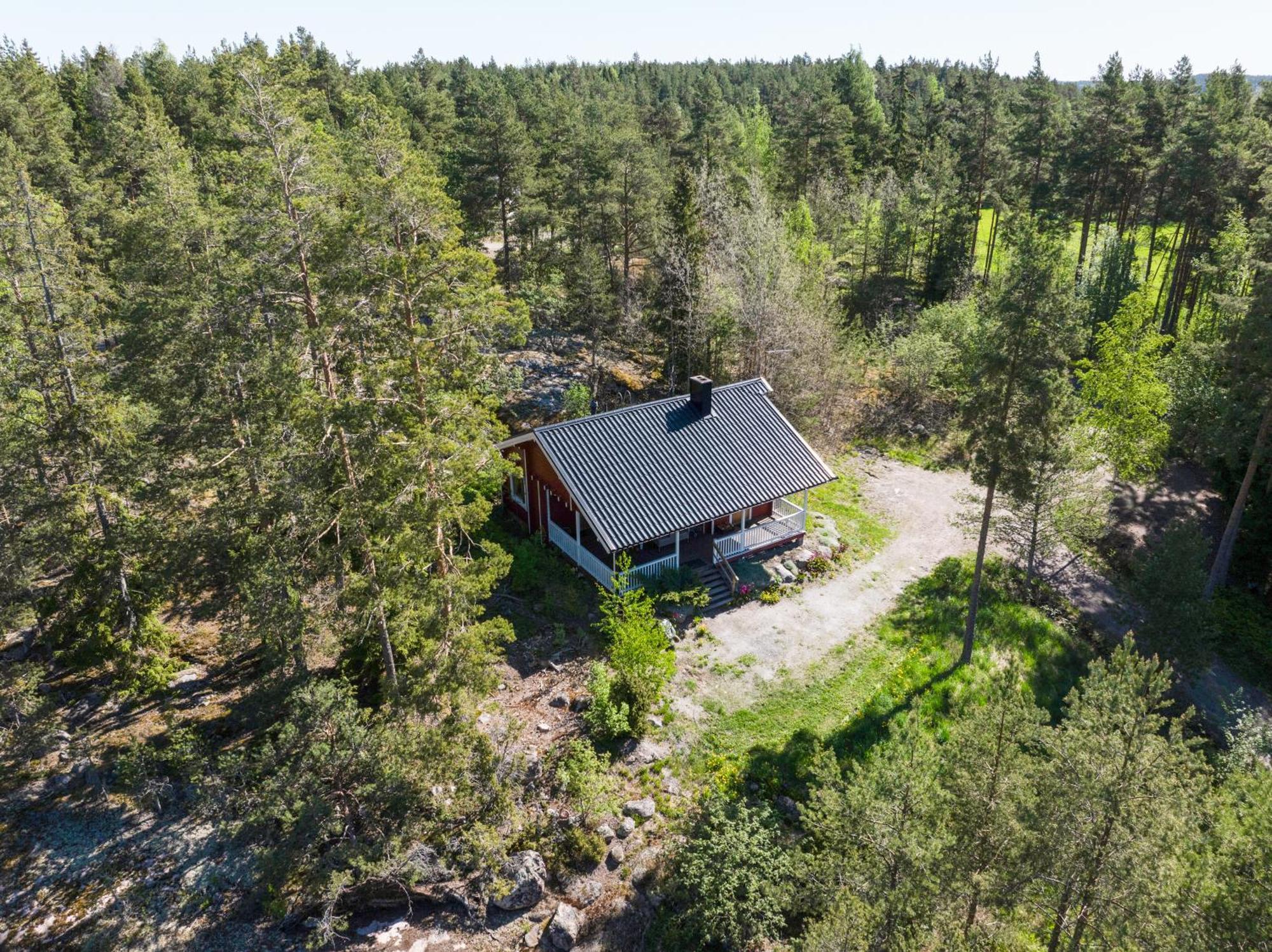 Villa Lomahyppaeys Naantali Exterior foto
