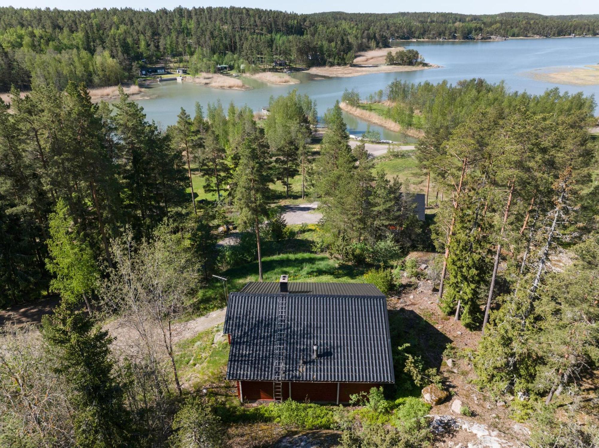 Villa Lomahyppaeys Naantali Exterior foto