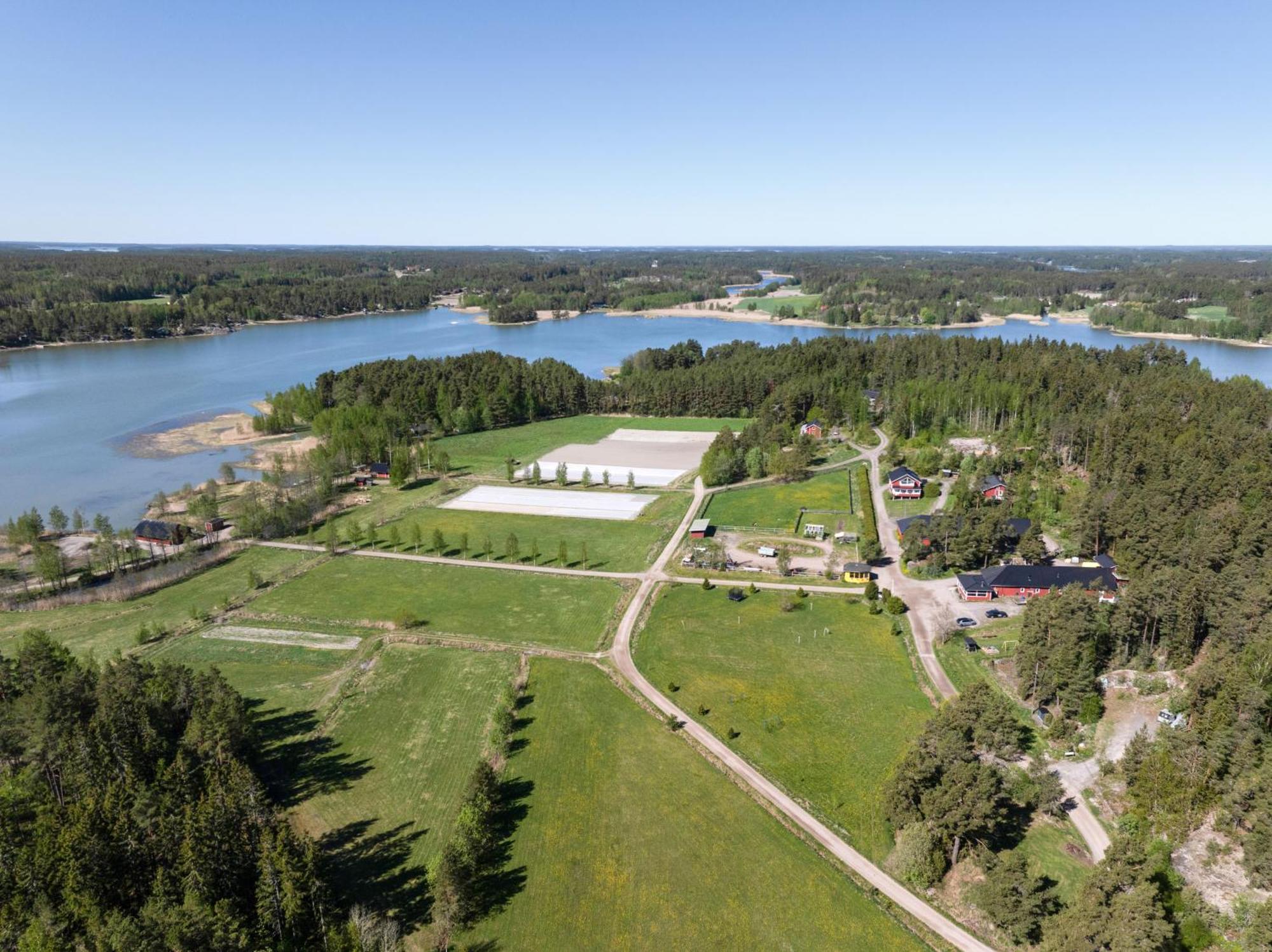 Villa Lomahyppaeys Naantali Exterior foto